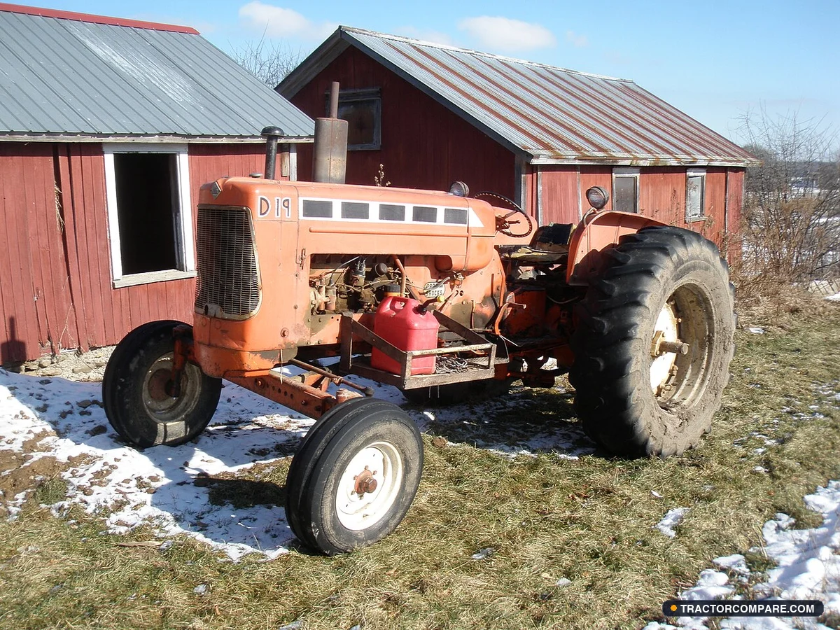 Allis Chalmers D19