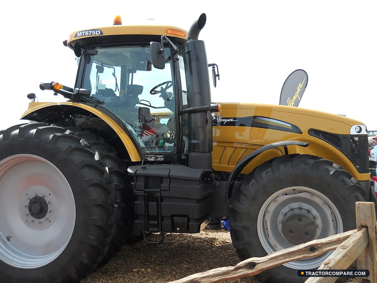 Challenger MT675D