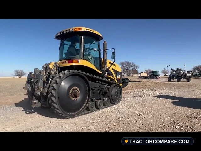 Challenger MT745