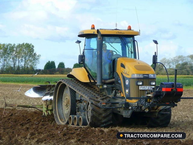 Challenger MT765B
