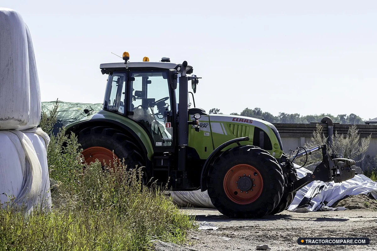 Claas Arion 640