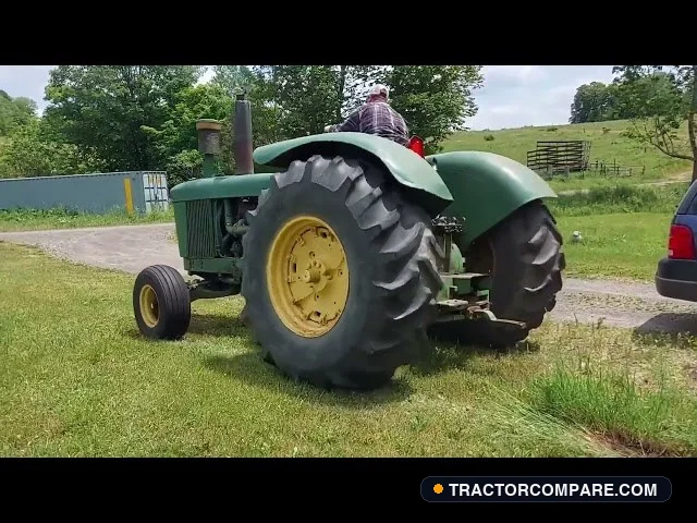 Deere 5010