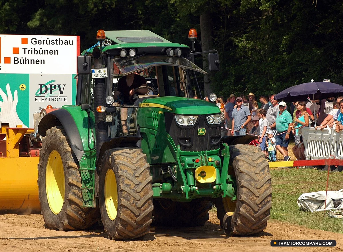 Deere 6150M