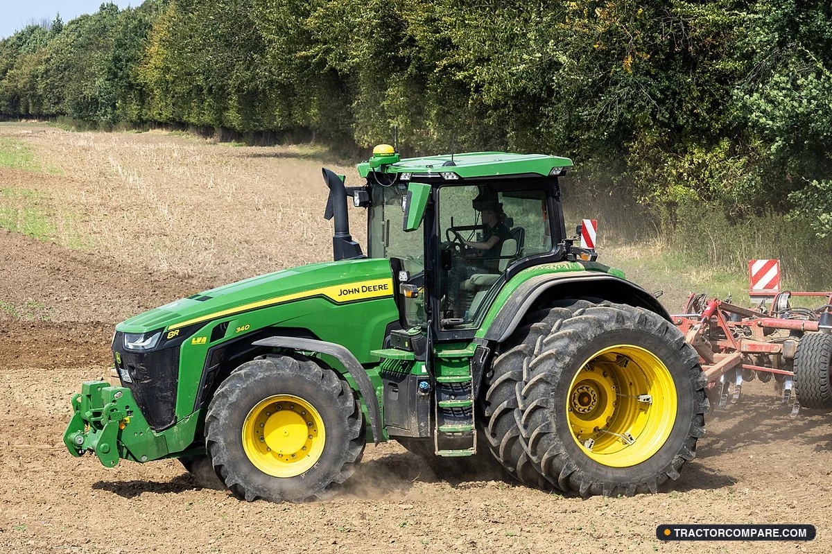 Deere 8R 340