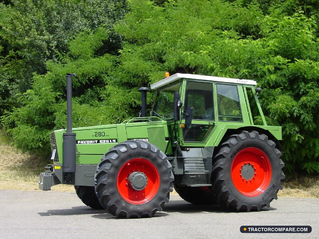 Fendt Favorit 626LS