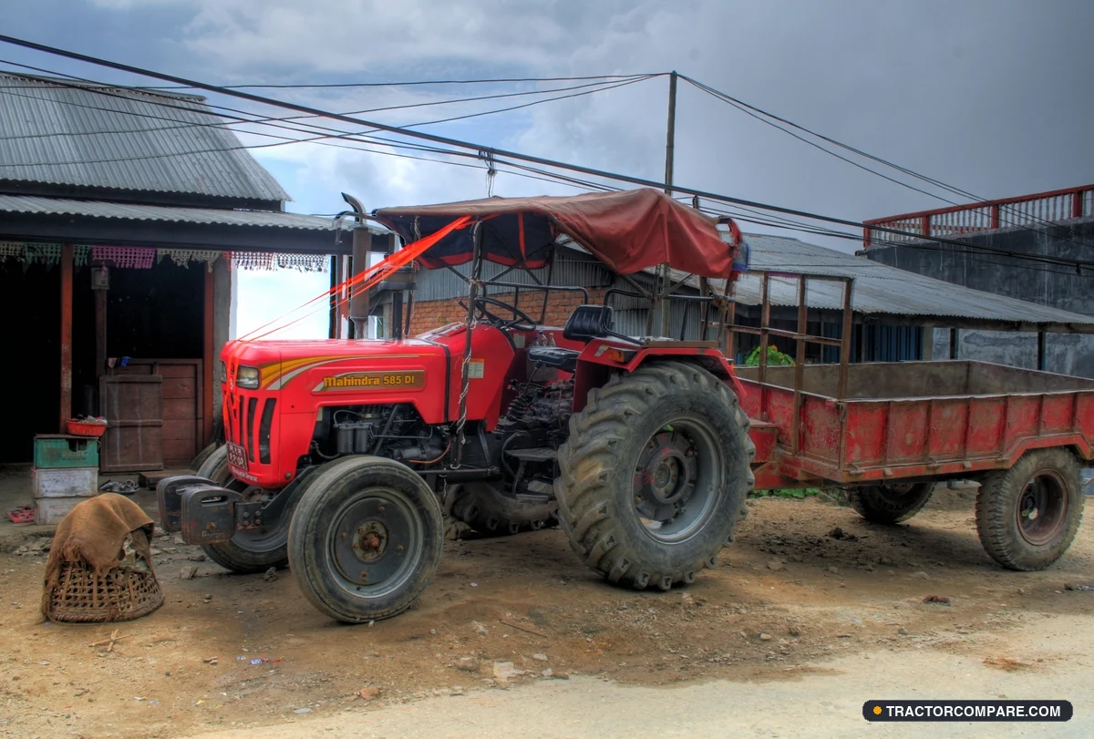 Mahindra 585