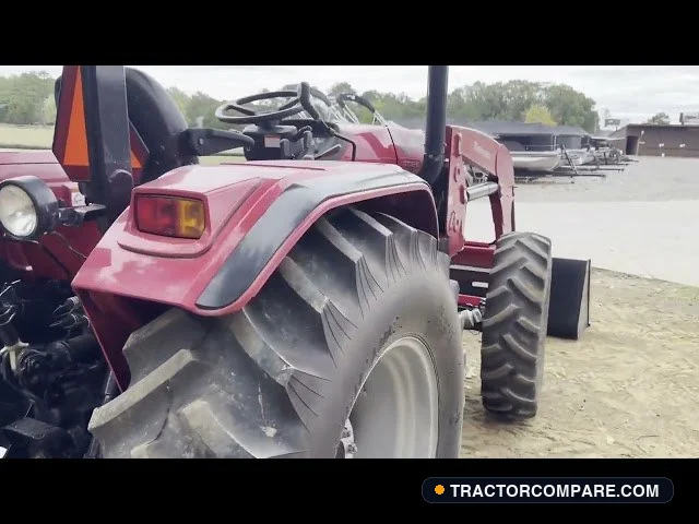Mahindra 7085