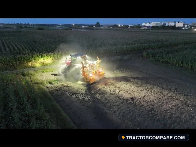 Massey Ferguson 8735S