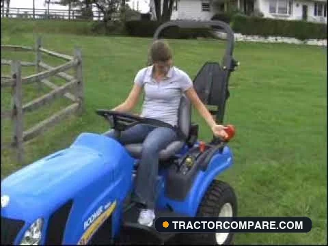 New Holland Boomer 1020