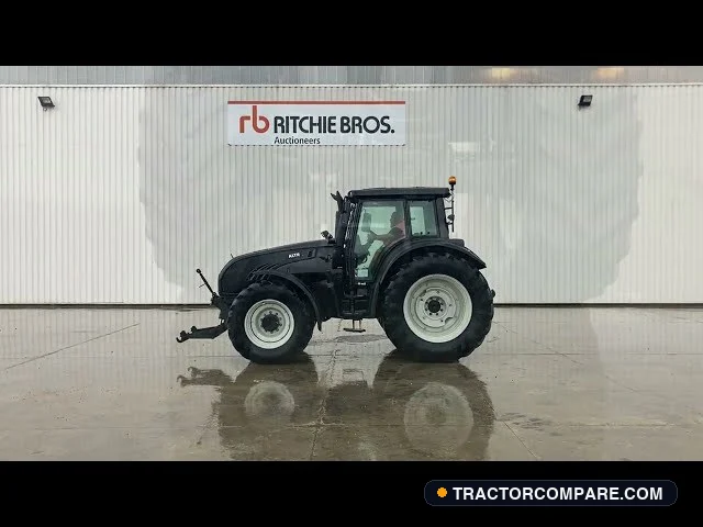 Valtra T182