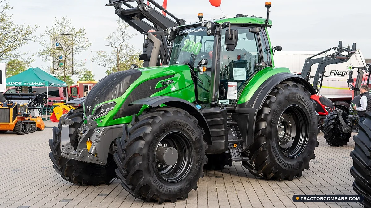 Valtra T235
