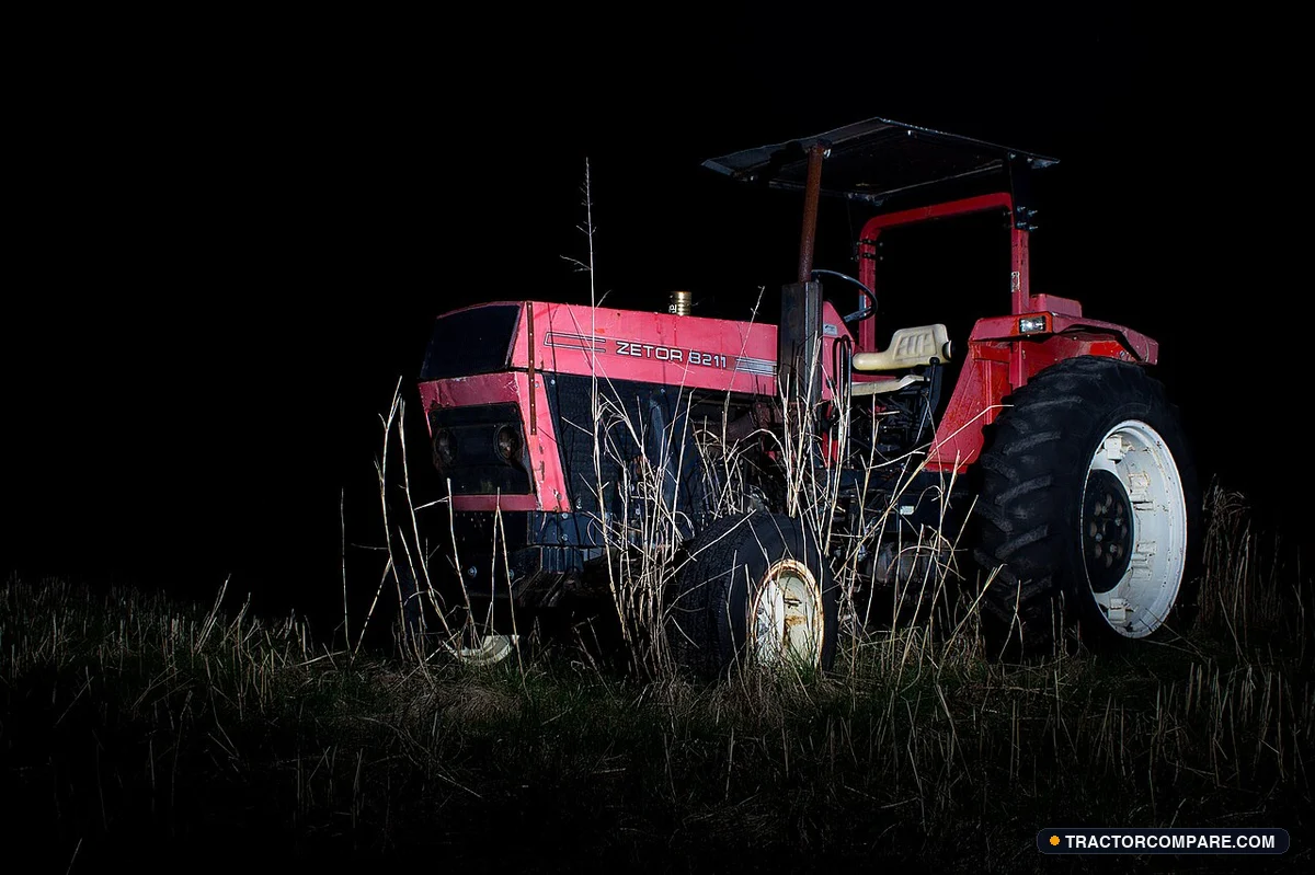 Zetor 8211